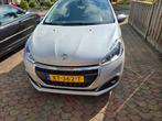 Peugeot 208 PureTech Blue Lease Allure  Bouwjaar 2019, Voorwielaandrijving, 65 €/maand, Zwart, 4 stoelen