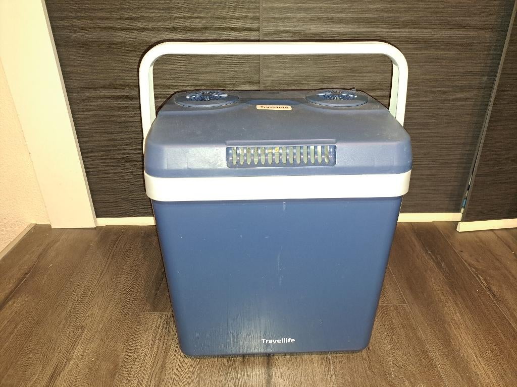 Travellife Thermo-electrsche Koelbox 25 liter, Caravans en Kamperen, Koelboxen, Zo goed als nieuw, Koelbox, Elektrisch, Ophalen of Verzenden