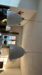 Melkglas hanglampen 2 stuks., Huis en Inrichting, Lampen | Hanglampen, Ophalen, Gebruikt, Minder dan 50 cm