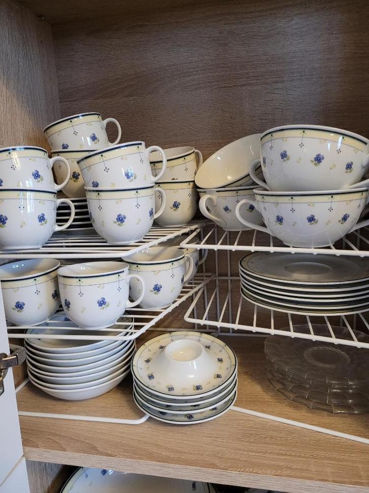 Uitgebreid Winterling servies, Huis en Inrichting, Keuken | Servies, Zo goed als nieuw, Compleet servies, Overige stijlen, Porselein