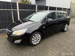 Opel Astra Sports Tourer 1.4 Turbo Cosmo export, Auto's, Opel, Voorwielaandrijving, Euro 5, Gebruikt, 4 cilinders