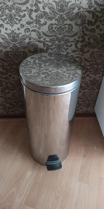 Brabantia Pedaalemmer 30 Liter – RVS metallic beschikbaar voor biedingen