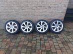Audi a1 velgen en banden 17inch 5x100 naaf 57.1, Gebruikt, Banden en Velgen, 17 inch, Ophalen of Verzenden