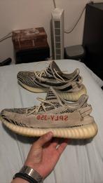 Yeezy Boost 350 v2 Zebra maat 48, Kleding | Heren, Schoenen, Wit, Ophalen of Verzenden, Adidas, Sneakers of Gympen