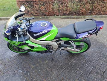 Kawasaki X 6 R beschikbaar voor biedingen