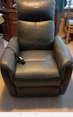 Sta-op-stoel, Huis en Inrichting, Fauteuils, Ophalen, 50 tot 75 cm