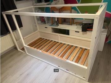 Ikea kura bed beschikbaar voor biedingen