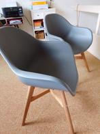2 Ikea stoelen grijs, Huis en Inrichting, Stoelen, Ophalen, Zo goed als nieuw, Grijs