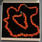 Vintage bloed koraal set, Sieraden, Tassen en Uiterlijk, Kettingen, Ophalen of Verzenden, Rood