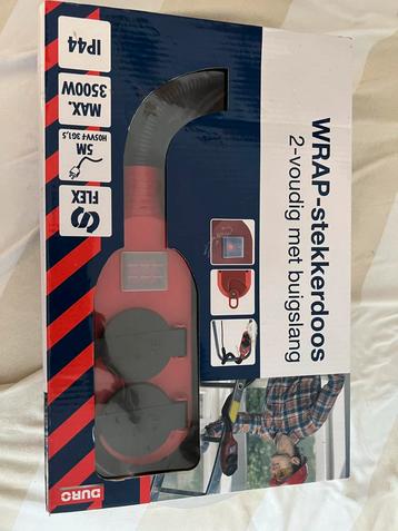 Wrap-Stekkerdoos met buigslang beschikbaar voor biedingen