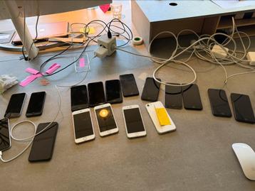 Diverse oude iphones & macbooks te koop beschikbaar voor biedingen