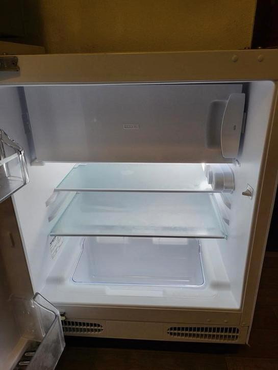Kleine koelkast, fridge - defect - freezes food inside, Witgoed en Apparatuur, Koelkasten en IJskasten, Gebruikt, Met vriesvak