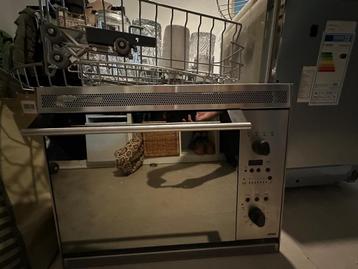Keukentoestellen beschikbaar voor biedingen