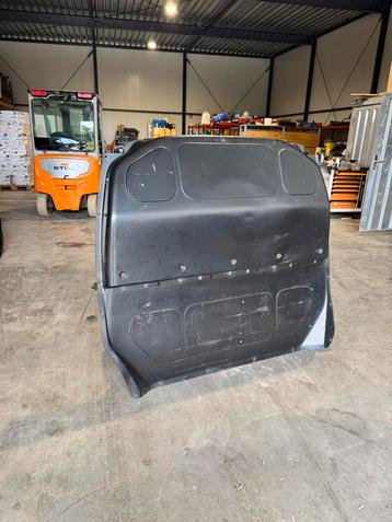 Vw transporter t6 tussenschot beschikbaar voor biedingen