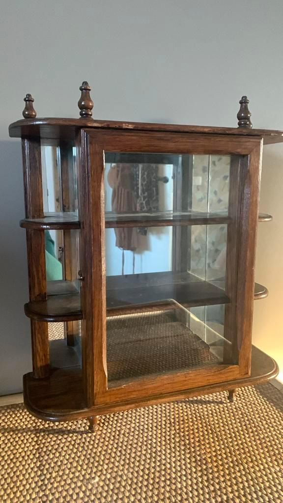 Antiek Houten Vitrinekastje met spiegels, Antiek en Kunst, Antiek | Meubels | Kasten, Ophalen of Verzenden
