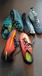 Voetbalschoen, Sport en Fitness, Voetbal, Maat XS of kleiner, Ophalen of Verzenden, Schoenen