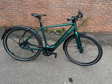 Cube Editor Hybrid SLT FE 400X maat M van-3499,-nu-2499,- beschikbaar voor biedingen