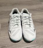 Mizuno voltage volleybalschoenen, Sport en Fitness, Volleybal, Ophalen of Verzenden, Zo goed als nieuw, Schoenen