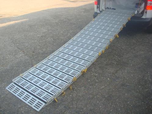 Oprijplaat Roll a Ramp Oprolbaar, Auto diversen, Autogereedschap, Zo goed als nieuw, Ophalen