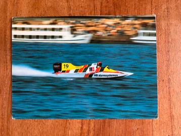 Dragboot racer Ger Brinkert. Mercury motor. beschikbaar voor biedingen