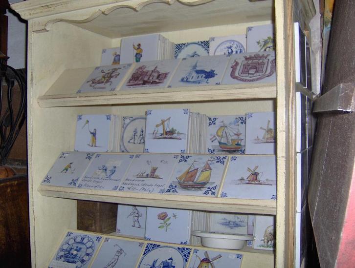 50% Korting Oude handbeschilderde tegels 13x13cm "De Evenaar, Antiek en Kunst, Antiek | Wandborden en Tegels, Ophalen