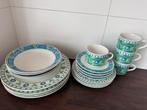 Servies compleet 4 personen (L. Dake), Huis en Inrichting, Keuken | Servies, Ophalen, Zo goed als nieuw, Overige stijlen, Porselein