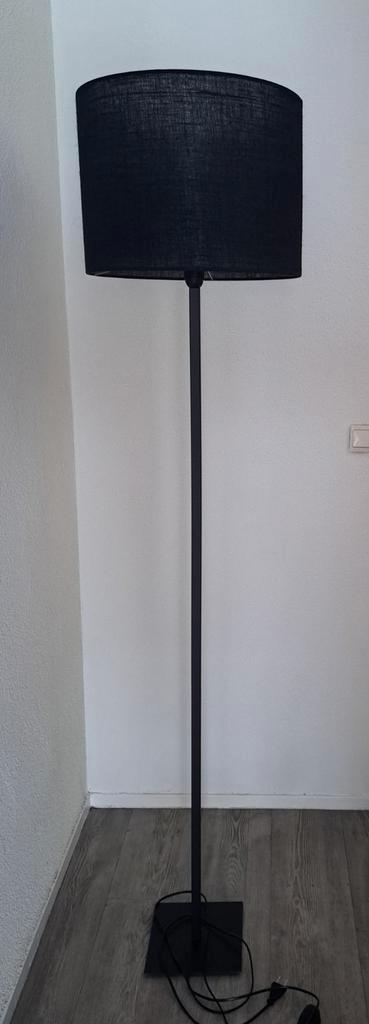 Zwarte metalen vloerlamp aura peeperkorn stijl Light&Living, Huis en Inrichting, Lampen | Vloerlampen, Zo goed als nieuw, 150 tot 200 cm