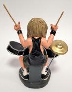 Nicko McBrain Iron Maiden beeldje by Warren Stratford deco, Verzamelen, Info@deconoord.nl, Deco Noord, Nieuw, Ophalen of Verzenden