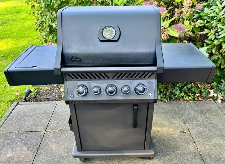 Napoleon BBQ Phantom Rogue Pro S-425 RSIB, Tuin en Terras, Gasbarbecues, Gebruikt, Ophalen