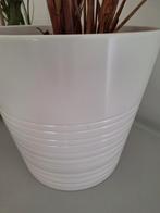 Witte Bloempotten - Set van 6, Ophalen, Kunststof, Rond, Zo goed als nieuw
