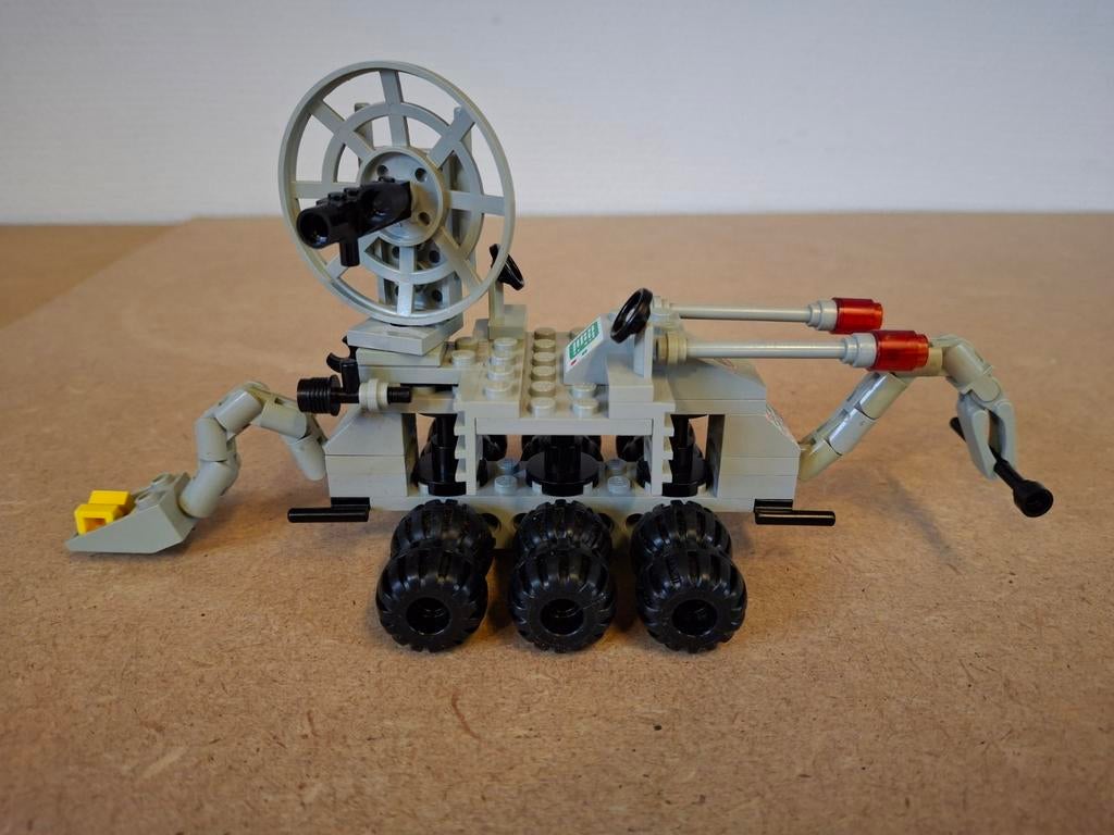 Lego 6880 Surface Explorer. Jaren 80 Classic Space, Lego, 33 Bath Road, Slough, UK, Lego, Ophalen of Verzenden