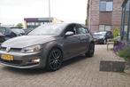 VOLKSWAGEN Golf 1.2 TSI 105pk BMT 5D Highline, Voorwielaandrijving, Euro 5, Gebruikt, Zwart