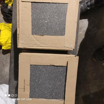 Tegels 30*30 beschikbaar voor biedingen