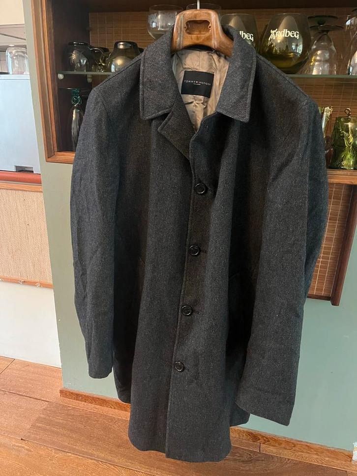 Tommy Hilfiger Wollen Jas Maat 54, Kleding | Heren, Jassen | Winter, Zo goed als nieuw, Maat 52/54 (L), Grijs, Ophalen of Verzenden