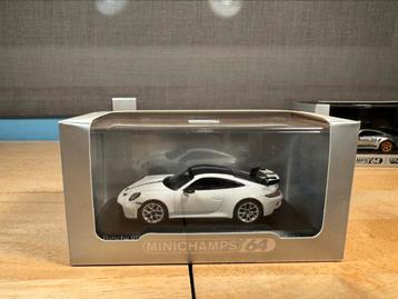 Minichamps Porsche 911 (992) GT3 Carrera White Metallic beschikbaar voor biedingen
