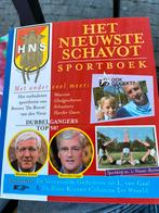 Bert Wagendorp - Het Nieuwste Schavot Sportboek, Ophalen of Verzenden, Zo goed als nieuw, Bert Wagendorp; J. Schoorl; P. Onkenhout