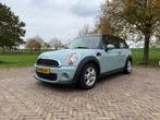 Mini Clubman 1.6 ONE 2013 Blauw - IN PRIJS VERLAAGD, Auto's, Mini, Voorwielaandrijving, Stof, 4 cilinders, Stationwagon