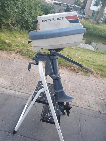 Buitenboord motor Evinrude [Lees beschrijving] beschikbaar voor biedingen