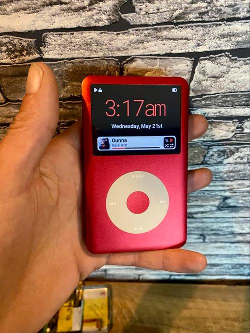 Apple iPod Classic 5.5th Gen Red&Gold - 592GB - BodySwapped, Audio, Tv en Foto, Mp3-spelers | Apple iPod, Zo goed als nieuw, Classic