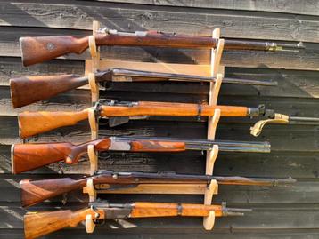 Wand rek T.B.V Geweer, Zwartkruit, Airsoft, Jacht, Klewang  beschikbaar voor biedingen