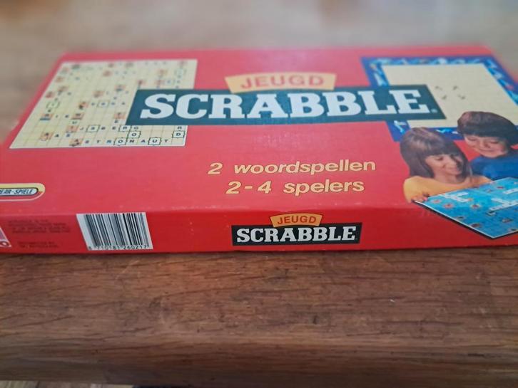 Jeugd Scrabble - Compleet!, Hobby en Vrije tijd, Gezelschapsspellen | Bordspellen, Zo goed als nieuw, Een of twee spelers, Drie of vier spelers