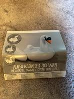 Mega grote opblaaszwaan, Ophalen, Zo goed als nieuw