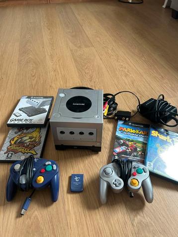 Gamecube Nintendo + controllers + gameboy player + games beschikbaar voor biedingen