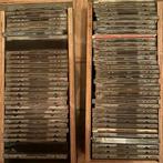 2 bakjes cd’s nederlands en engels, Ophalen, Zo goed als nieuw