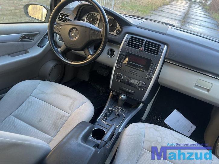 B KLASSE W245 middenconsole dashboard interieur delen 05-11, Auto-onderdelen, Interieur en Bekleding, Mercedes-Benz, Gebruikt