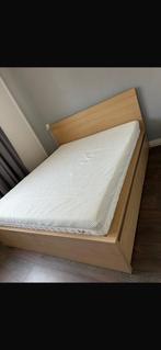 IKEA bed 200x160, Huis en Inrichting, Ophalen, Zo goed als nieuw