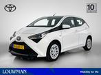 Toyota Aygo 1.0 VVT-i x-play (bj 2021), Voorwielaandrijving, 12 maanden, Stof, Gebruikt