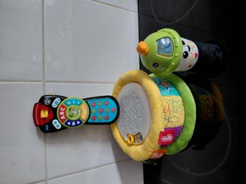 Vtech trommel,Shaker en afstandbediening  beschikbaar voor biedingen