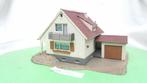 Kibri H0 8084 een familie Huis 1970, Hobby en Vrije tijd, Modeltreinen | H0, Overige merken, Gebruikt, Gelijkstroom of Wisselstroom