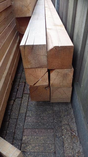 Douglas palen 15 x 15 en 5 meter lang beschikbaar voor biedingen